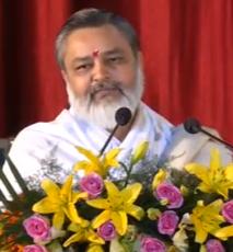 Brahmachari Girish Ji's message on Guru Purnima 2017.